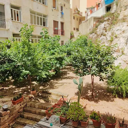 La Rupe E Il Giardino *