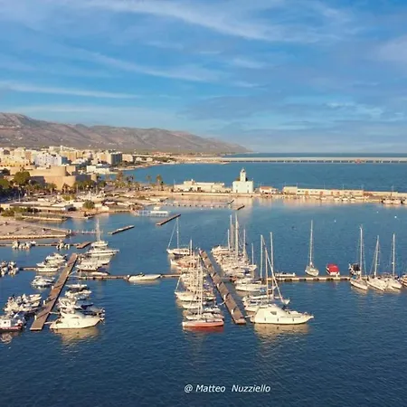 La Rupe E Il Giardino Lägenhet