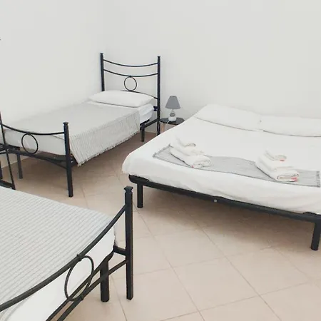 Apartman La Rupe E Il Giardino