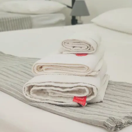 La Rupe E Il Giardino Lägenhet