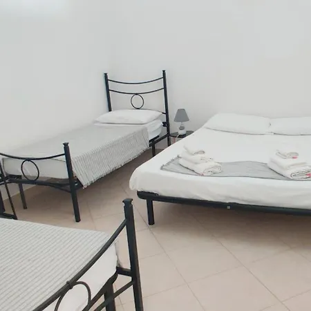 Apartman La Rupe E Il Giardino