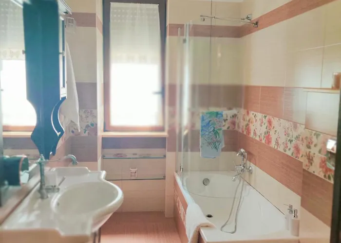 La Rupe E Il Giardino Manfredonia